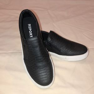Report slip on shoes with fake black snake print